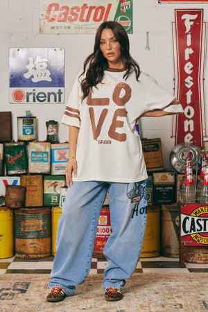 The Very Oversized Love Revolution Tee - White Sabbi 