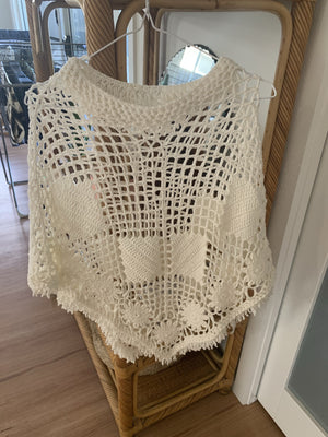 Okali white crochet poncho INDIGO ATTIC 